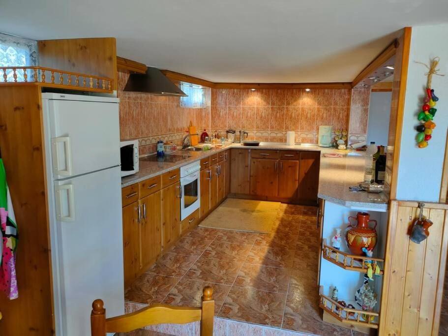 Vivienda De Uso Turistico En Entorno Maravilloso Huerta Del Rey 외부 사진